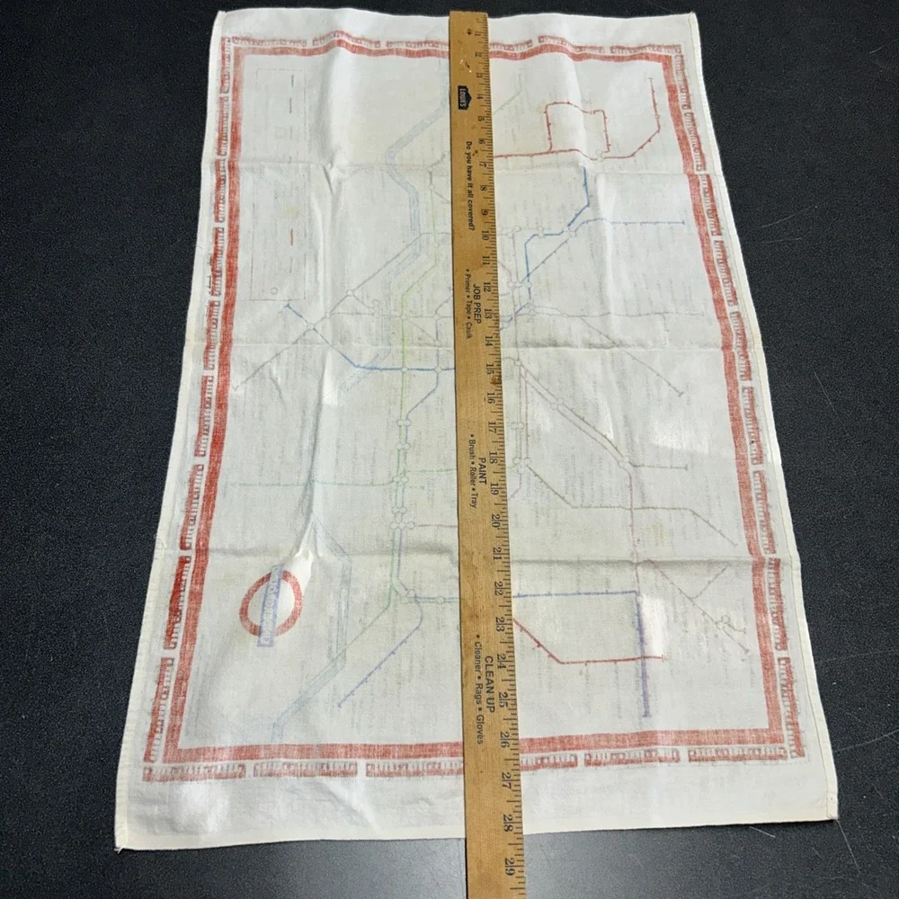 Vintage Historical Map of London Linen Tea Towel in Fabulous Condition